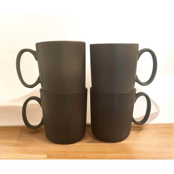 Crate & Barrel Set of 4 Wren Gray Matte Coffee Tea Mugs Large Handle 8 Fl Ounce - Picture 2 of 4